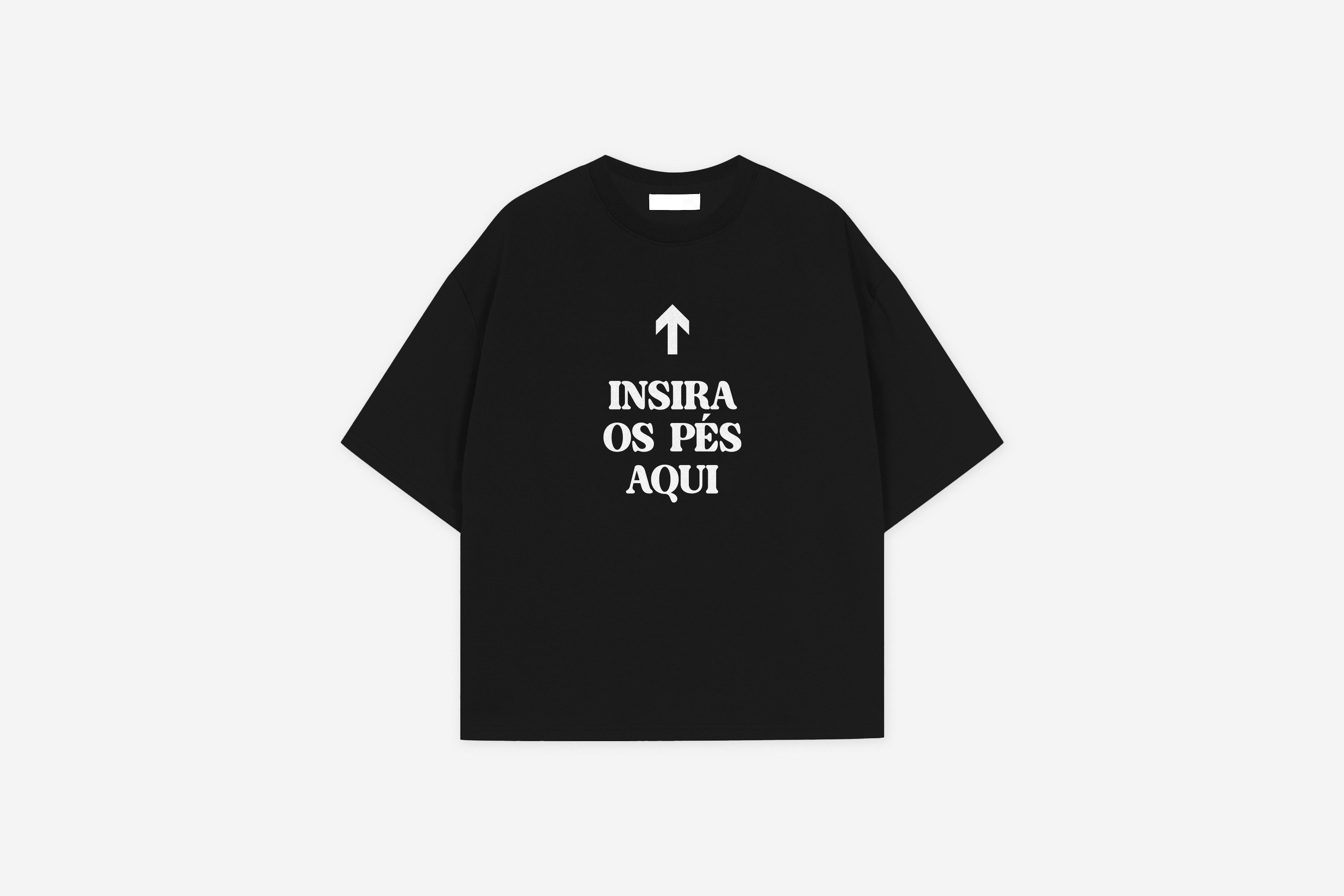 Camiseta Insira os pés aqui oversized